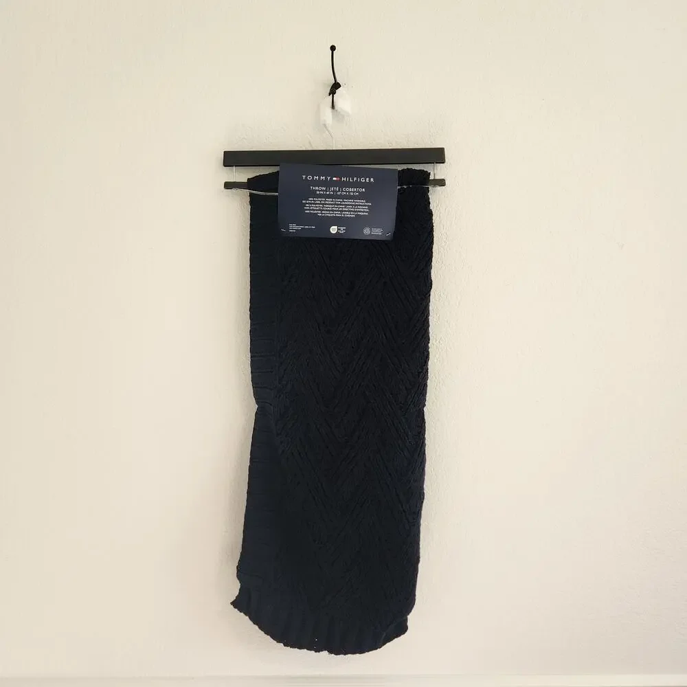 Tommy‎ Hilfiger Chenille Throw 50